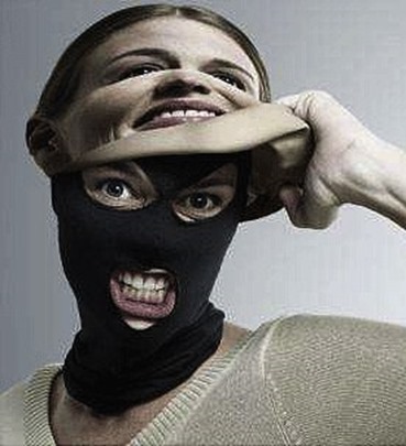 female-sociopath-mask-2