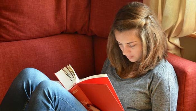 teen-reading